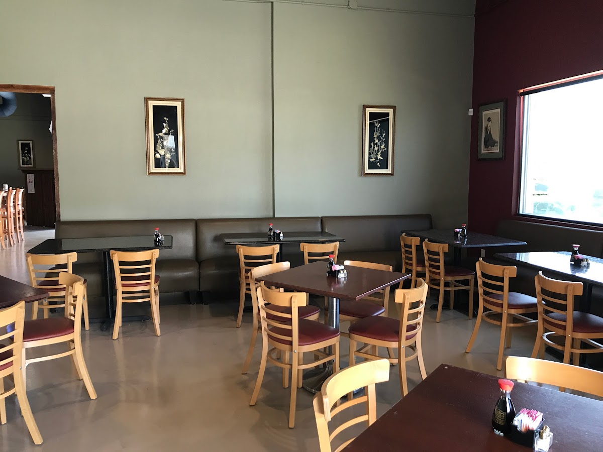 Sake Asian Cuisine Sushi & Bar
